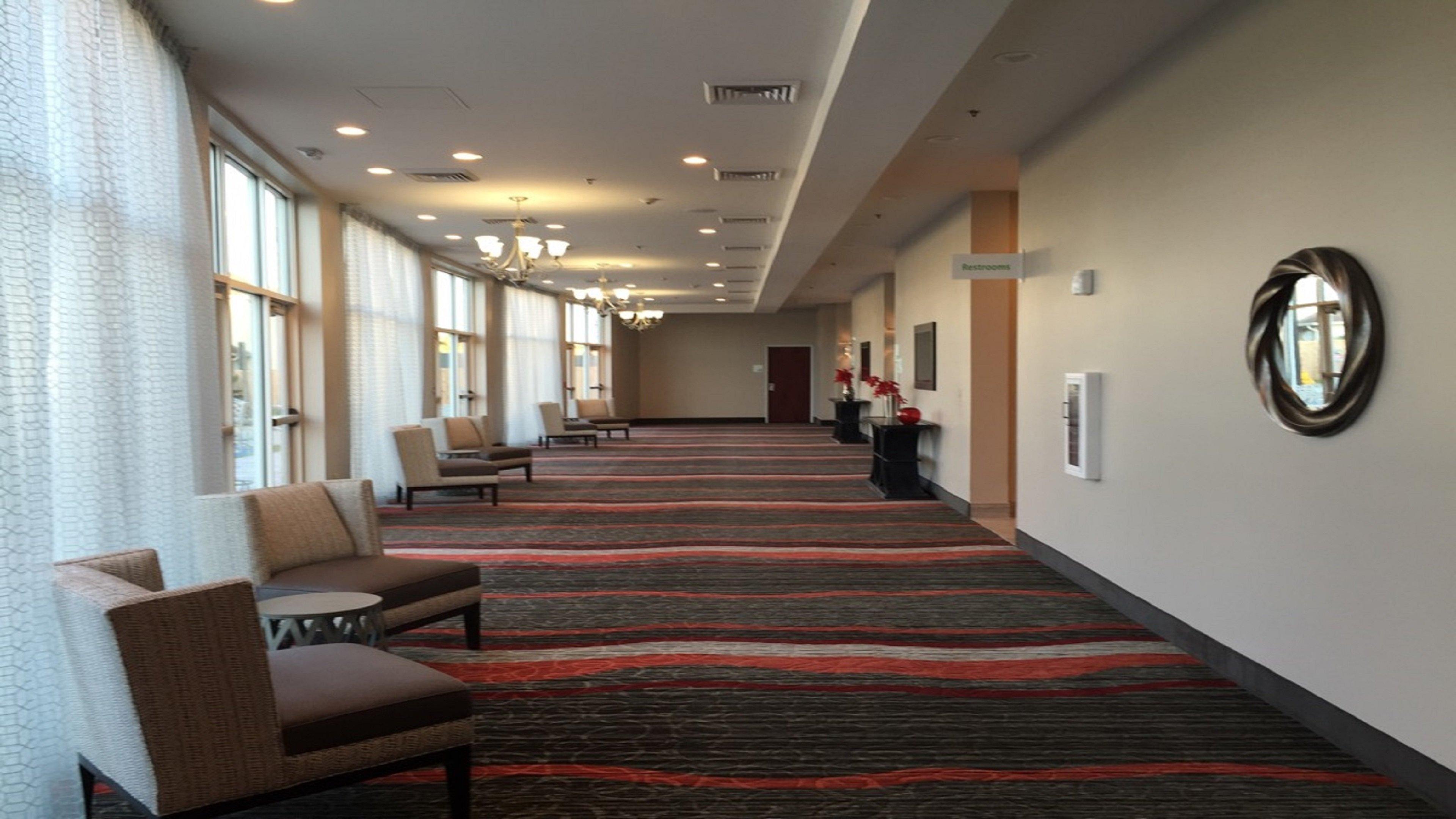 Holiday Inn Lafayette North By Ihg Exterior photo